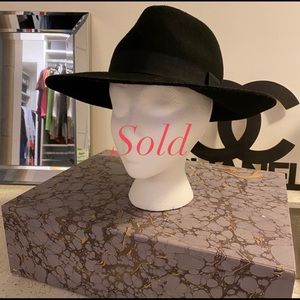 Large Brim Fedora Hat